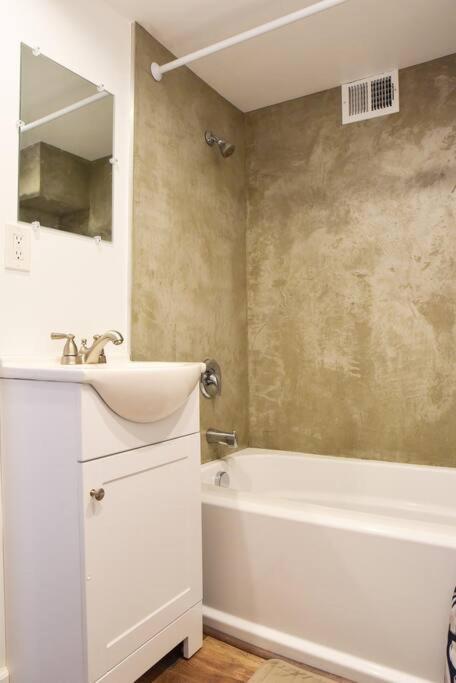 Cozy Mount Washington Home With Parking-Sleeps 4 Pittsburgh Exterior foto